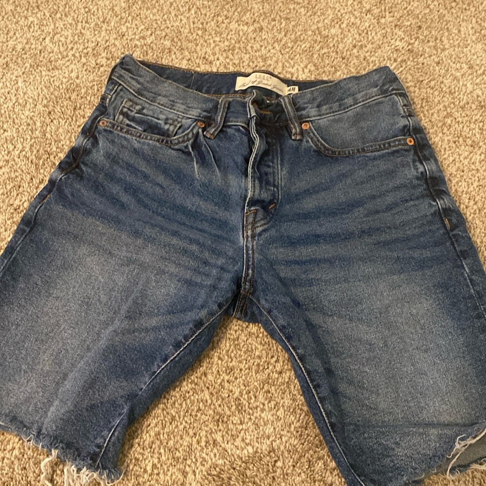 H&M woman’s Bermuda shorts
